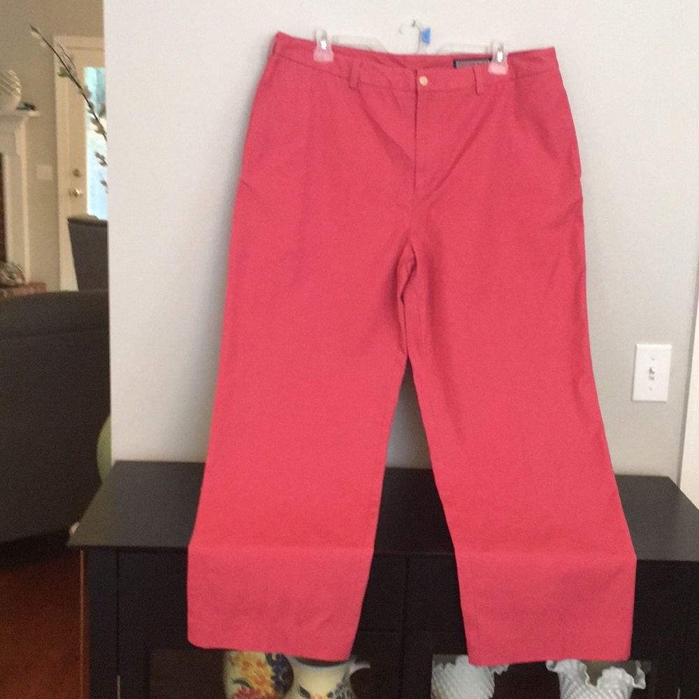Vineyard Vines Khaki style Pants Sz 40 x 30